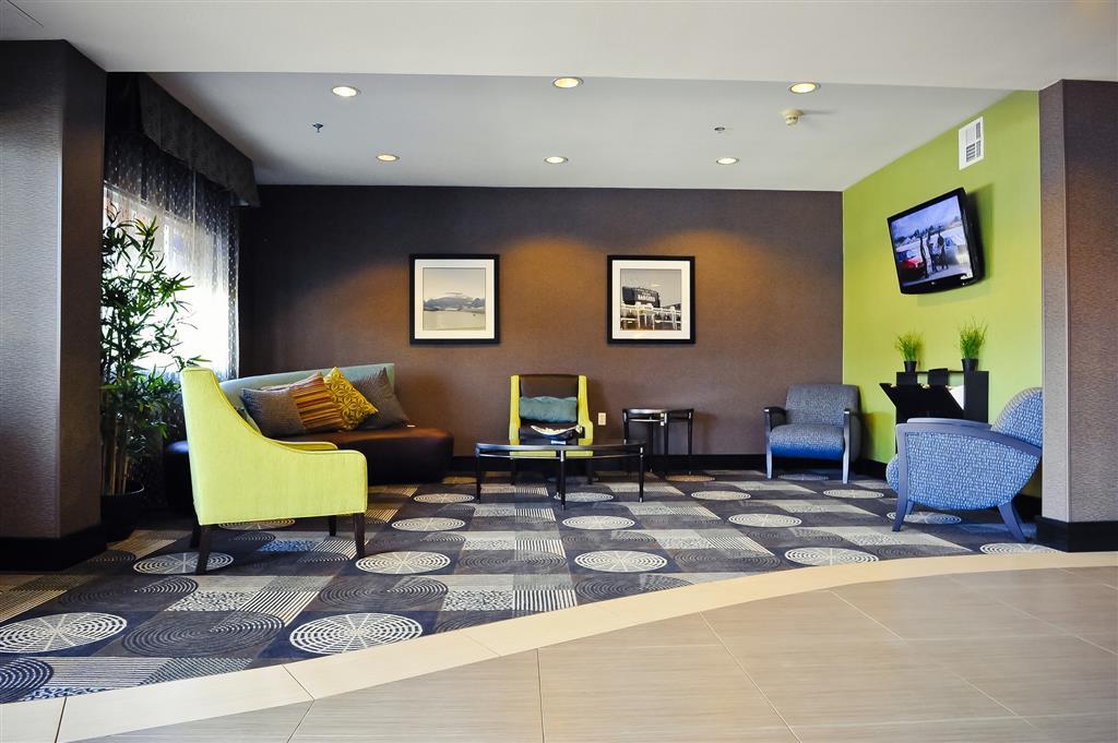 Best Western Plus Arlington North Interior photo